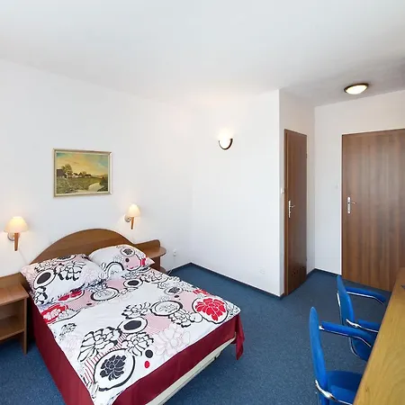 La Kasandra Nocleg ze śniadaniem 3*