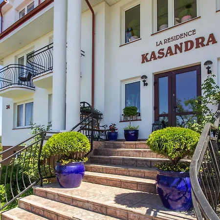 לינה וארוחת בוקר La Kasandra